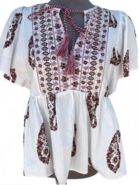 Knox Rose Flutter Short Sleeve Top white/burgundy paisley pattern, bohemian, M